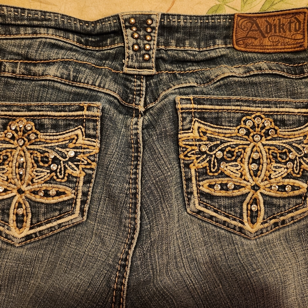 Aditkd jeans